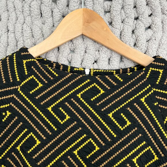 W5 Black Geometric (Yellow & Tan) Print 3/4 Length Flared-Sleeve Top Size Medium - Picture 2 of 13